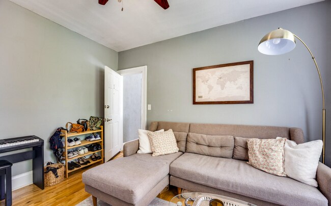 Photo - 2651 Dellwood Ave Unidad #1