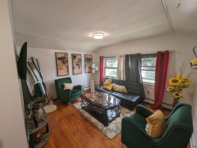 Photo - 26 Lavergne St Unit 2