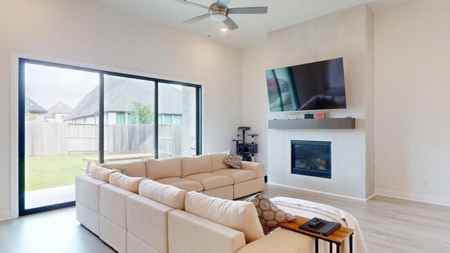 Photo - 4611 Columbus Dr