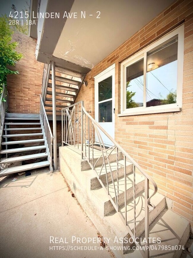 Building Photo - 4215 Linden Ave N Unit 2