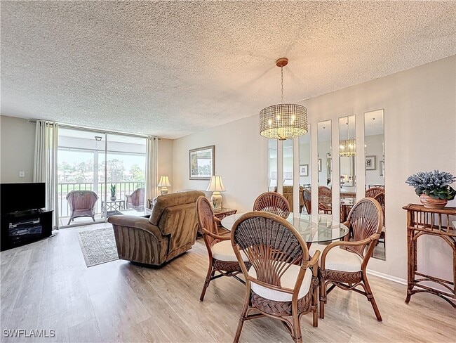 Building Photo - 300 Forest Lakes Blvd Unit 201 Rental