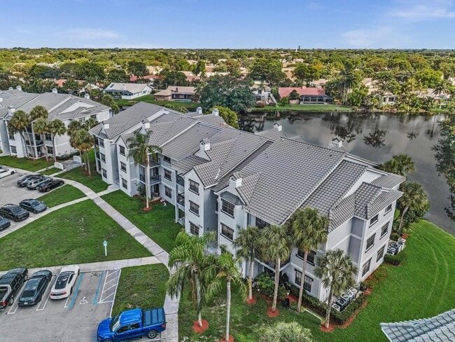 Photo - Beautiful 3 bedroom 2 bath condo in Coral Springs