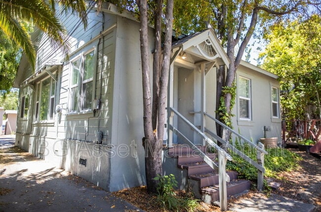 Photo - 859 California Blvd Unit A
