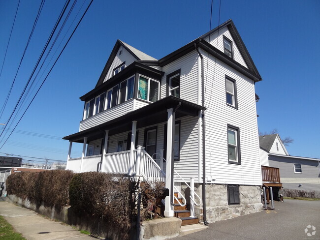 Building Photo - 282 Scofield Ave Rental