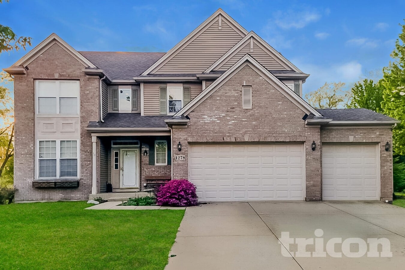 Photo - 1278 McDole Dr