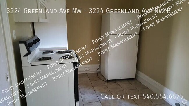 Building Photo - 2 Bedroom 1 Bath Apartment Unit 3224 Greenland Ave NW-B