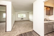 1BR, 1BA - 625 SF