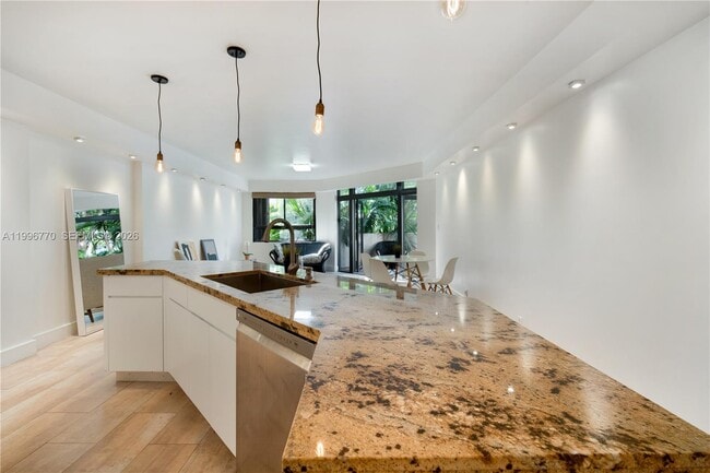 Photo - 181 Crandon Blvd Unit 104