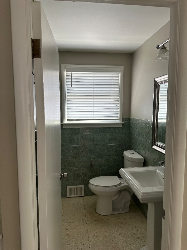 Photo - 953 Burton Ave