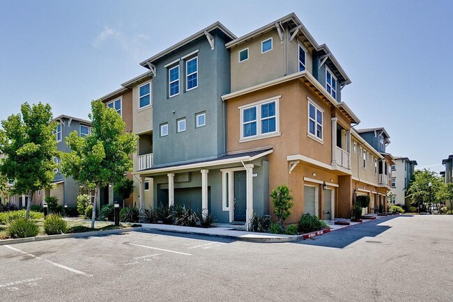 Photo - 771 Modern Ice Dr