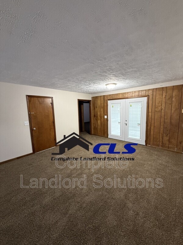 Photo - 1777 E Southern Manor Dr