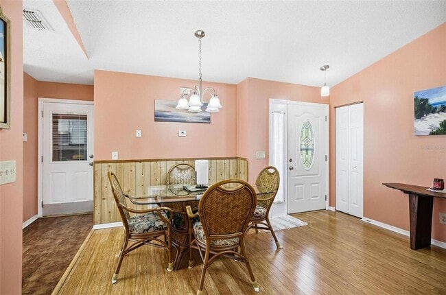 Photo - 96 Ullian Trail