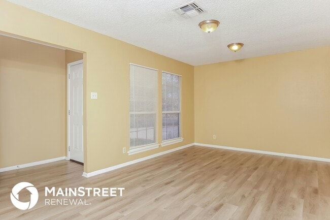 Photo - 12427 Constitution Dr