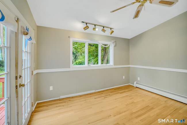 Photo - 71 Devonwood Dr