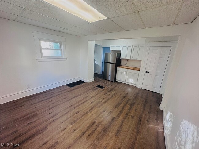 Photo - 308 Cole Ave