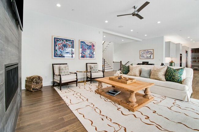 Photo - 4110 W Sierra Dr