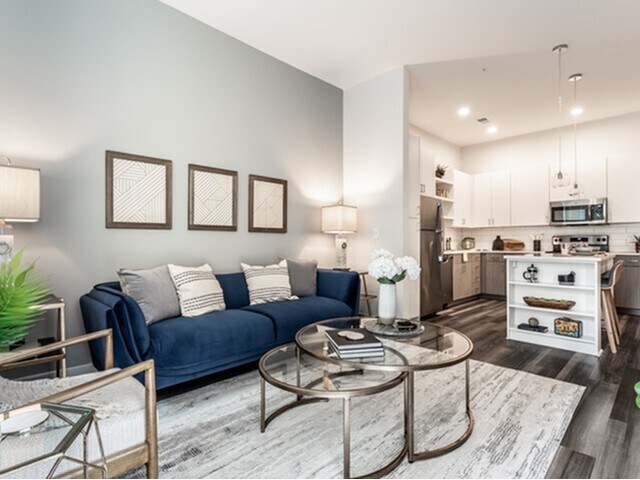 Grid Apartments For Rent in Indianapolis, IN