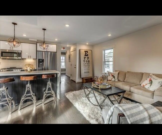 4 bedrooms available, 3 baths, 2 parking spots.