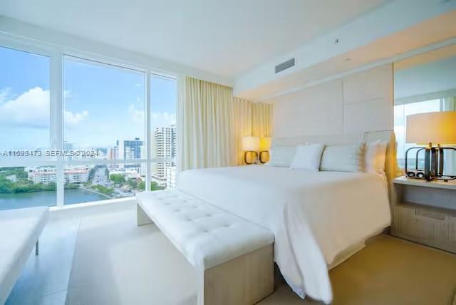 Building Photo - 102 24th St Unit 1021