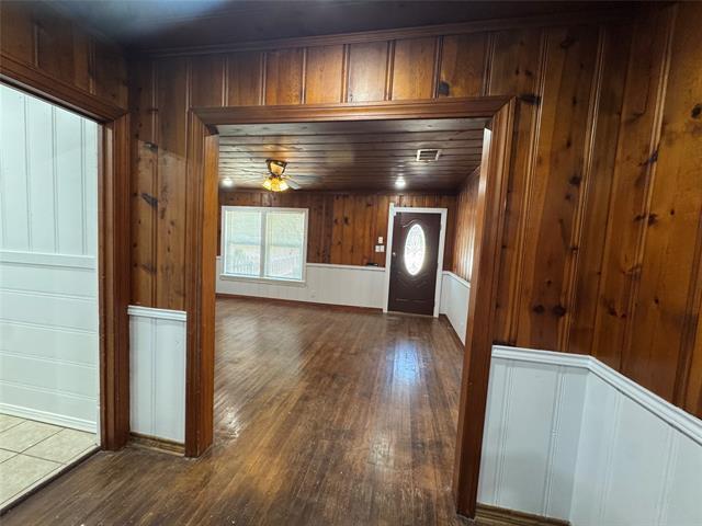 Photo - 8105 White Settlement Rd