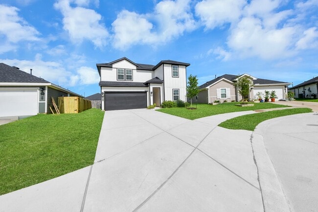 Photo - 31815 Kellan Grv Ct