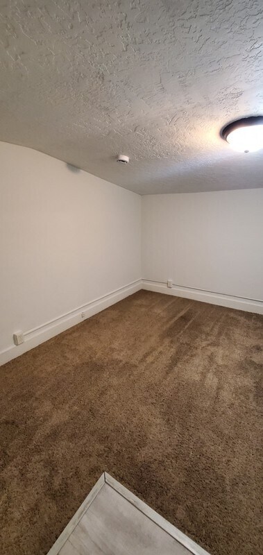Photo - 1175 S 300 E