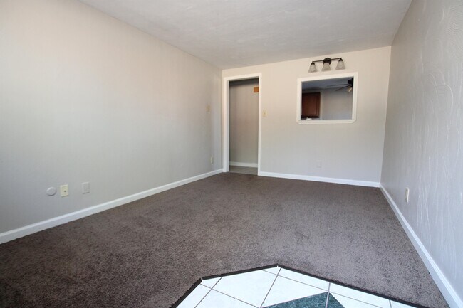 Photo - 101 Oak Manor Pl Apartment Unit 101