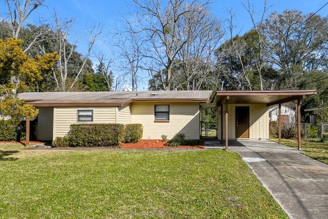 Building Photo - 3937 Rodby Dr