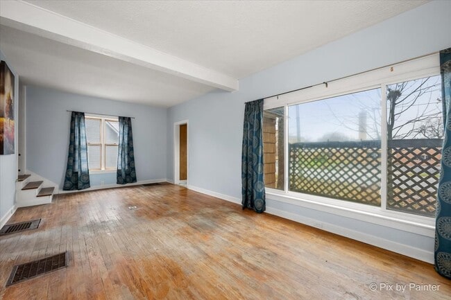 Photo - 708 S 1st St