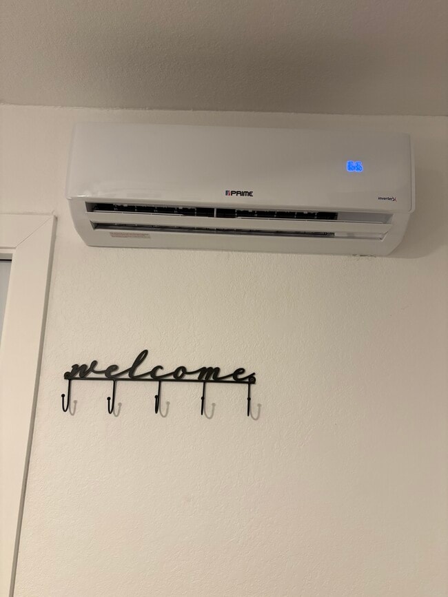 Photo - 191 NW 17th Ct