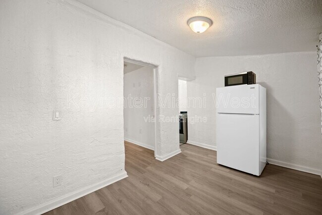 Photo - 7772 NW 9th Ave