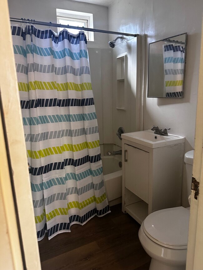 Bathroom - 2405 Lincoln Ave
