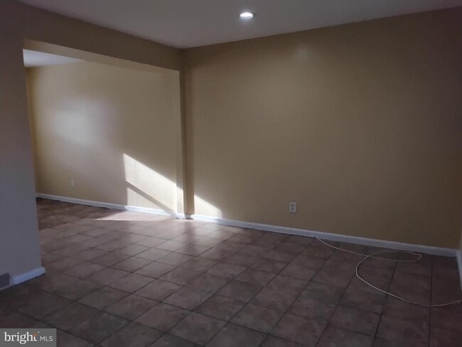 Photo - 3867 26th Ave