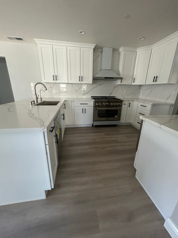 Photo - 708 Church St