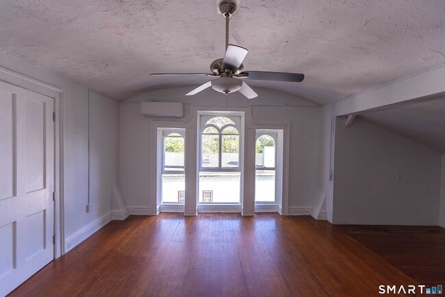 Building Photo - 171 Broadway Unit 4