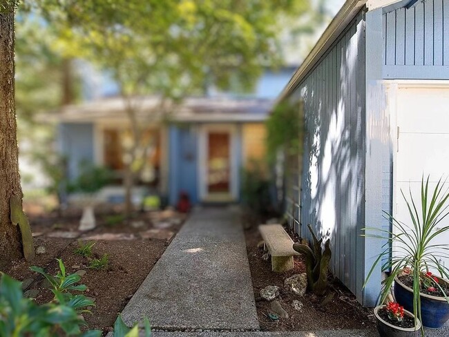 4 Bedroom Single Family Home in Vancouver - 4 Bedroom Single Family Home in Vancouver