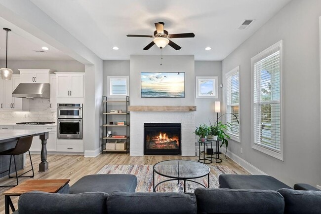 Photo - 2018 Cobblestone Wy NW