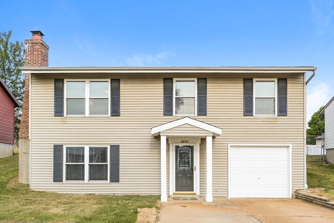 Building Photo - 2513 Weymouth Dr Rental