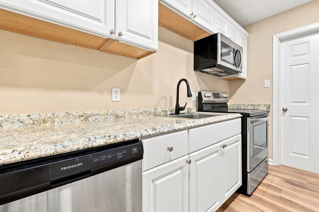 2124 Jeffrey Dr