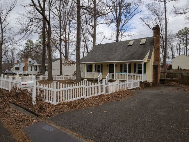 Building Photo - 2101 S Twilight Ln