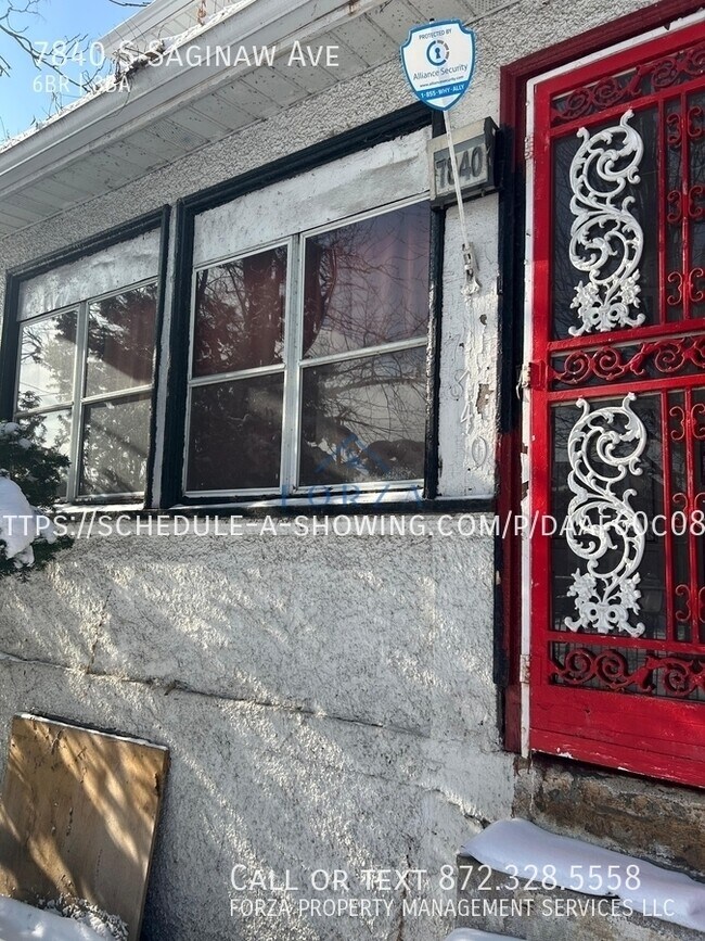 Photo - 7840 S Saginaw Ave