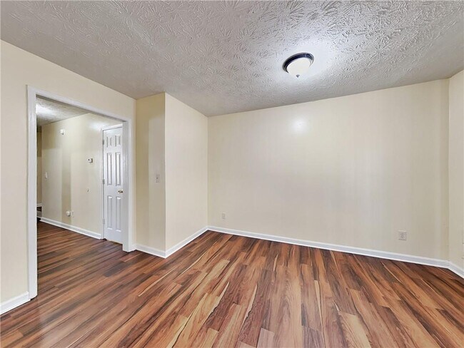 Photo - 5280 Ridge Forest Dr