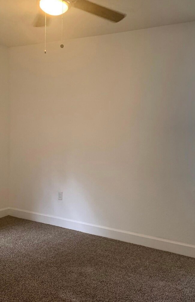 Photo - 10430 Wicklowe St