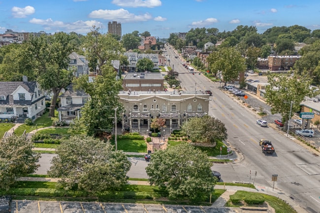 Photo - 108 S 36th St