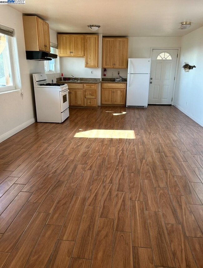 Photo - 0 Robey Dr Apartment