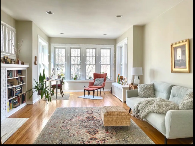 Photo - 722 Seward St Unidad 1