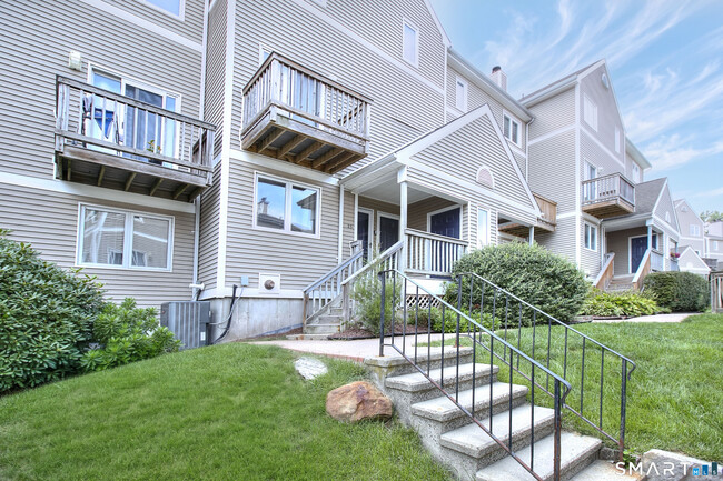 Photo - 23 Glenrock Unit 23
