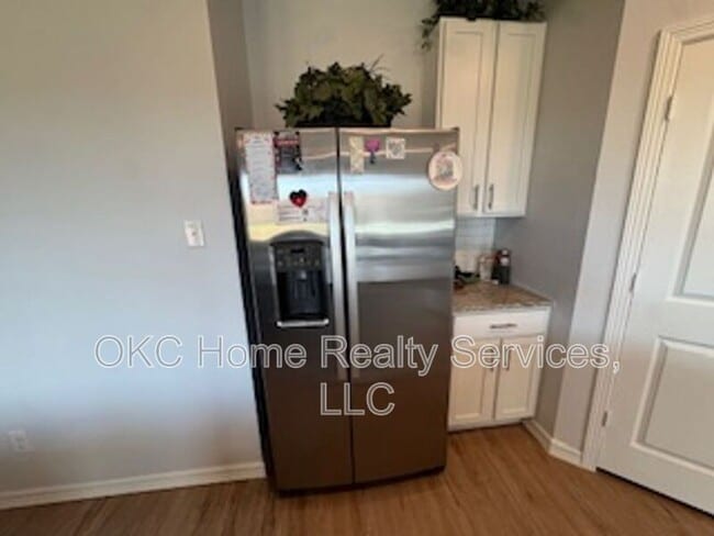 Photo - 9116 SW 18th St