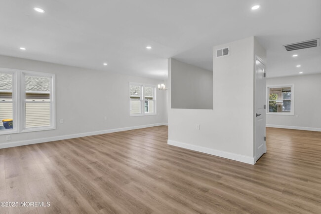 Photo - 13 Red Hill Rd