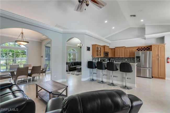 Photo - 2960 10th Ave NE